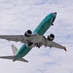 Un Boeing 737 MAX 8 construido para Turkish Airlines, durante un vuelo de prueba en Estados Unidos