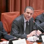 Fèlix Riera (Catalunya Ràdio), Eugeni Sallent (TV3) y Brauli Duart en una comparecencia en el Parlament