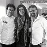 Sánchez Silva subió está fotografía el 25 de mayo. La acompaña Mario, a la dcha., y Pepe Rodríguez (izda.) jurado en «Masterchef»