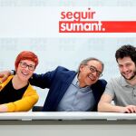 Águeda Micó (Compromís), Manolo Mata (PSPV) y Antonio Estañ (Unides Podem), al comienzo de la reunión celebrada ayer que acabó rompiendo las negociaciones