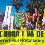 Los profesores protestan contra los recortes