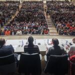 Asamblea del director general de Campofrío España con miembros del comité de empresa y trabajadores de la planta de Burgos.