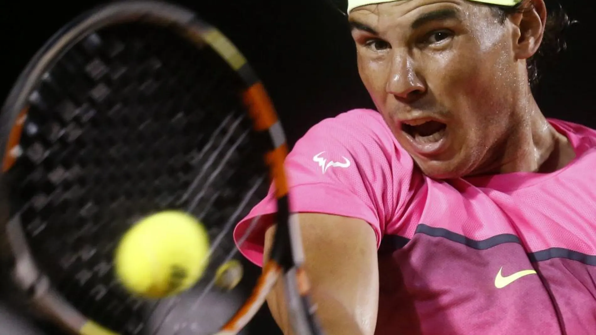 Nadal deja sin opción a Carreño y se cita en cuartos de final con Cuevas
