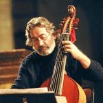 Jordi Savall: «Con la música no se puede mentir, habla con el corazón y al corazón»