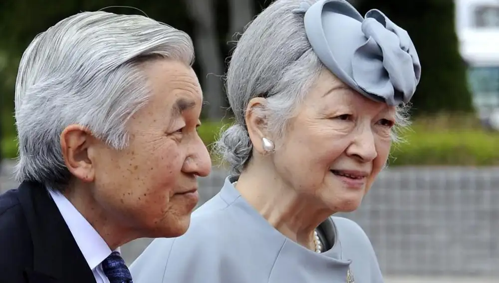El emperador japonés Akihito y la emperatriz Michiko