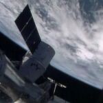La cápsula estadounidense Dragon se acopla a la Estación Espacial Internacional