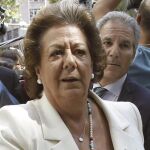 Barberá subraya importancia de la monarquía frente a cualquier otra aventura