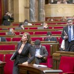 Sánchez-Camacho, abandonando el hemicilo en una imagen de archivo