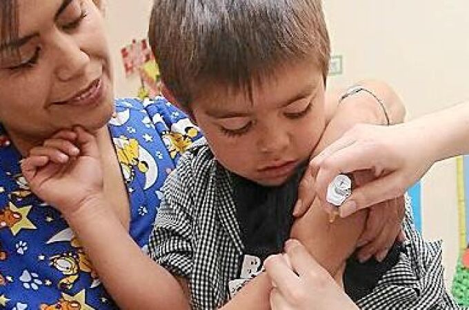 El nuevo calendario de vacunación infantil potenciará la inmunidad frente a meningococo C