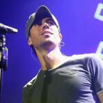 Enrique Iglesias se desnudará en público si España gana el Mundial