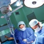 La coordinación entre los diferentes equipos médicos que participan en un trasplante mejora los resultados de la donación a corazón parado