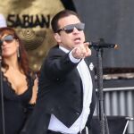 El cantante británico Robbie Williams, durante una actuación