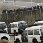 Una de las actuaciones de la Guardia Civil en la valla de Melilla