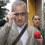 El juez defiende que Alfonso Basterra planificó el asesinato