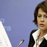 La presidenta de Navarra, Yolanda Barcina, ayer, en rueda de prensa