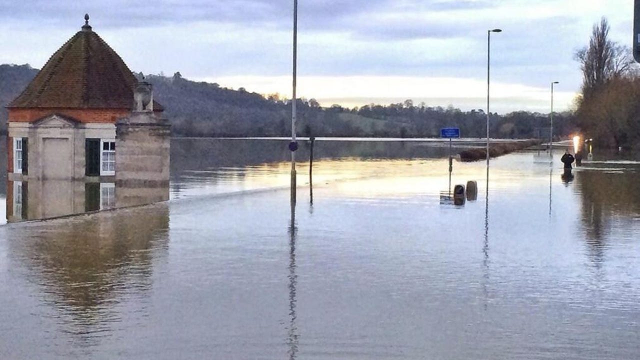 Un español aparece flotando en el Támesis: la policía británica investiga cómo acabó en el río en pleno centro de Londres