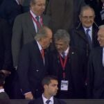 Suena el himno de España