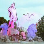 Neptuno ya fue iluminado por la boda de los Príncipes, pero en aquella ocasión se hizo de forma manual, no informatizada como ahora con los leds