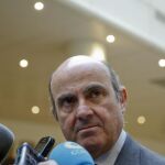 De Guindos agradece dedicación del Rey y muestra su confianza en el Príncipe