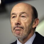 Rubalcaba, abierto a que los militantes del PSOE elijan a su sucesor