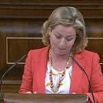 La portavoz de Nueva Canarias concluye y sube al estrado Compromís