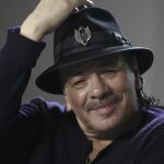 El ganador de diez premios Grammy Carlos Santana