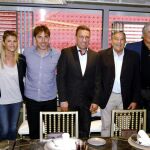 La Tertulia de San Isidro de La Razón, sobre deportes, estuvo formada Domingo García, Blanca Benavent, Martín Vázquez, Paco Buyo, Iselín Santos Ovejero, Jorge D'Alessandro y Julián Redondo