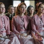 Luisa, Clara y Ana, damas de honor en la boda de Rita con Pedro