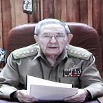 Fotografía tomada a la pantalla de un televisor de la alocución en cadena oficial del presidente cubano Raúl Castro.
