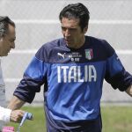 Para el capitán Gianluigi Buffón, no lograr el pasaje a los octavos sería un «fracaso»