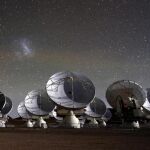 El observatorio, bajo un increíble cielo estrellado