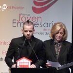 David Muñoz, mientras recogía el premio al joven empresario de AJE