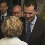 Felipe VI en un encuentro con las víctimas de terrrorismo