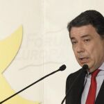 El presidente de la Comunidad de Madrid, Ignacio González, durante su intervención en un desayuno informativo en el Forum Europa Nueva Economía
