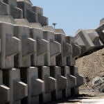 Los cubípodos son una variante de los bloques tradicionales para hacer diques más resistentes y con menos coste