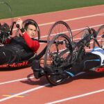 Manzanares se atrevió a practicar "handbike"junto a El Chano