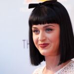 Katy Perry a Miley: «¡Esa lengua es infame!»