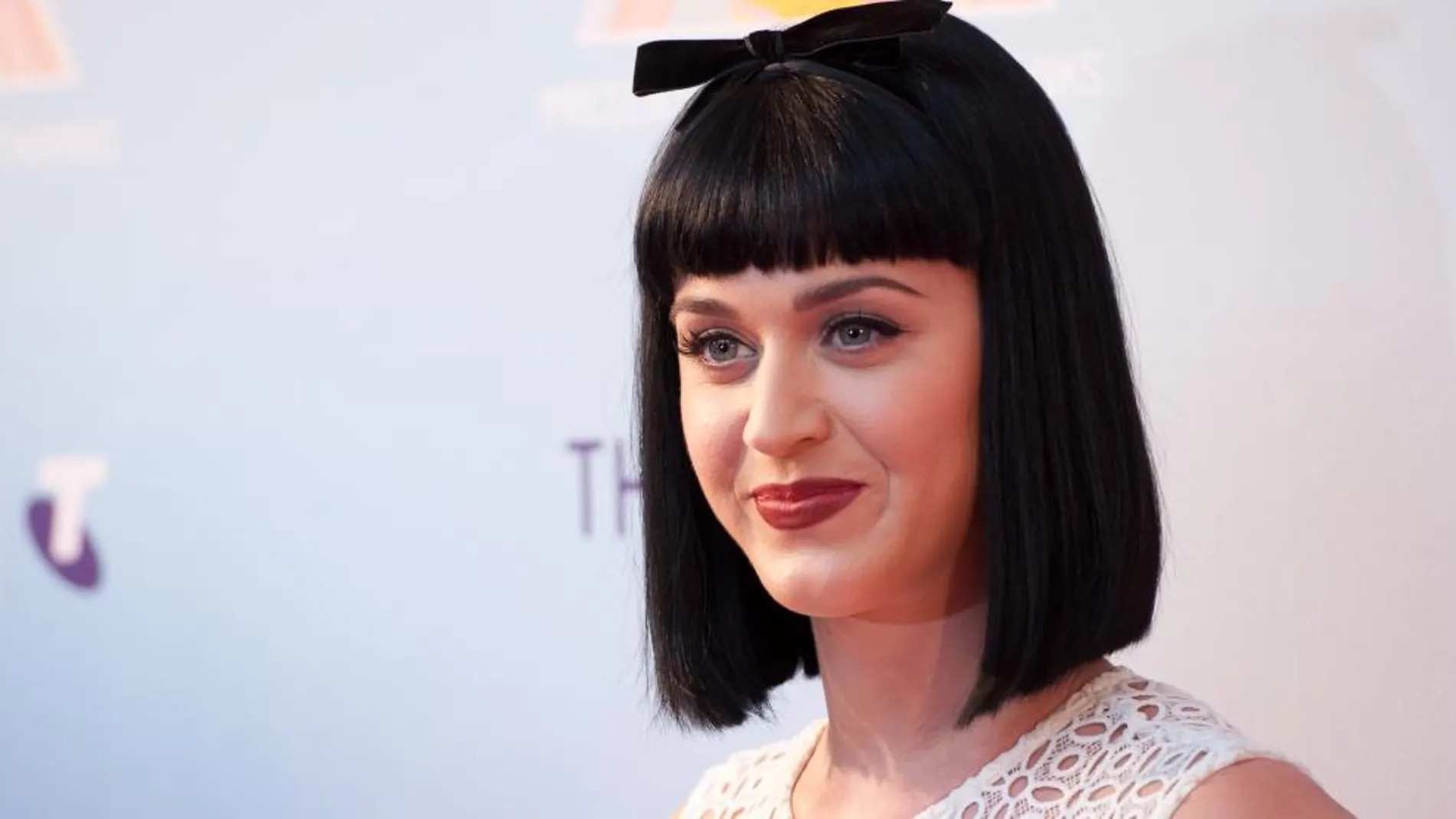 Katy Perry a Miley: «¡Esa lengua es infame!»