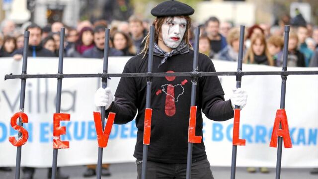 Manifestación en favor de los presos, ayer en San Sebastián