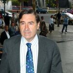 Imagen del periodista a la entrada de los juzgados de Plaza de Castilla por los reportajes del 11M