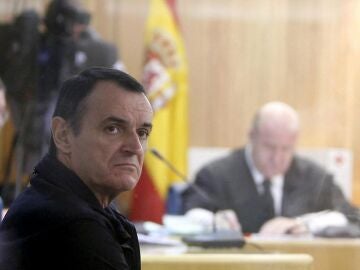 El etarra Jos&eacute; Ignacio de Juana Chaos, en un juicio en la Audiencia Nacional