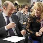 Rubalcaba llama a tener «audacia» y responsabilidad» para que dure otros 35 años
