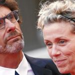 La actriz y Joel Coen, que estuvieron ayer en Venecia, llevan 32 años casados