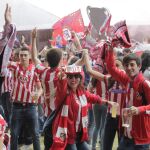 Entusiasmo rojiblanco en la 'fan zone' del Atlético