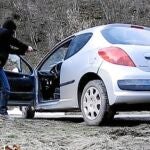 Los terroristas esconden 7 toneladas de explosivos, subfusiles y 150 pistolas