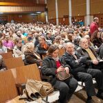 Una de las muchas asambleas que celebraron los farmacéuticos para diseñar la estrategia de acciones de protesta