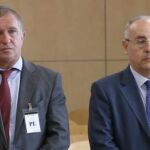 Ricardo Pages, Juan Caellas, Manuel Trouano y Santiago José Abella (i-d), exdirectivos de Caixa Penedès.