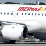 Uno de los aviones de la nueva aerolínea de bajo coste de Iberia para corto y medio radio. EFE