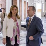 La presidenta de la Junta, Susana Díaz, y el presidente del Gobierno de Canarias, Paulino Rivero, ayer en San Telmo