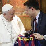 Bartomeu, junto al Papa Francisco.